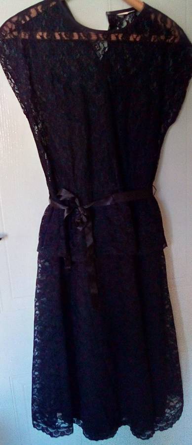 BEAUTIFUL Vintage Black Lace Dress