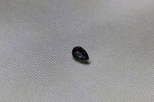 PULLED CZOCHRALSKI ALEXANDRITE (COLOR CHANGE)