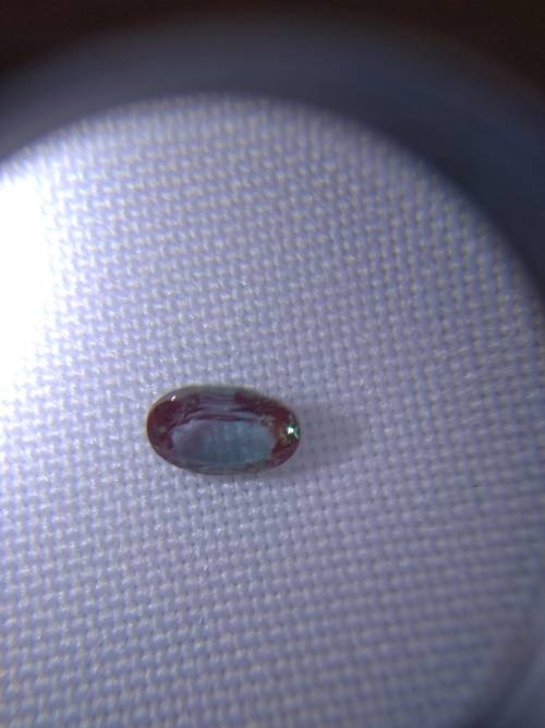 PULLED CZOCHRALSKI ALEXANDRITE (COLOR CHANGE)