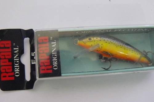 BRAND NEW RAPALA LURE R1.00 START !!!!
