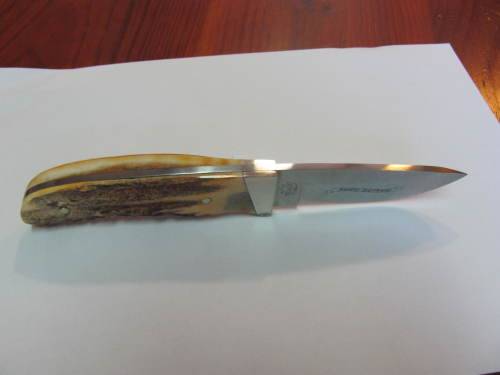 Fixed Blade Hunting Knife With Leather Sheath