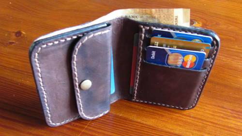 Genuine Leather Bi-fold Men's Card Wallet With Coin Pocket