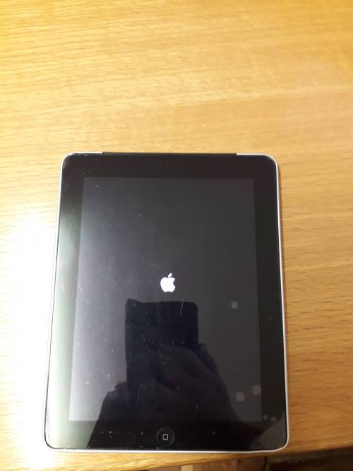 64GB Apple Ipad Wifi and Cell