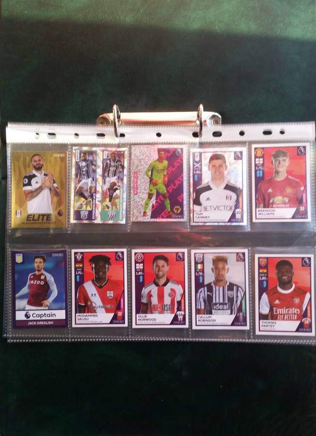 PANINI STICKERS FOOTBALL