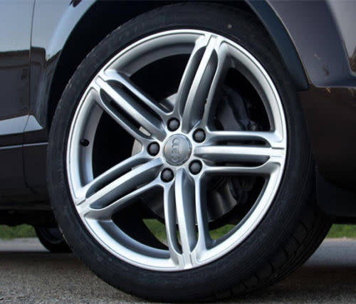Set of 4 WHEEL CENTER CAPS 77mm / 66mm for AUDI