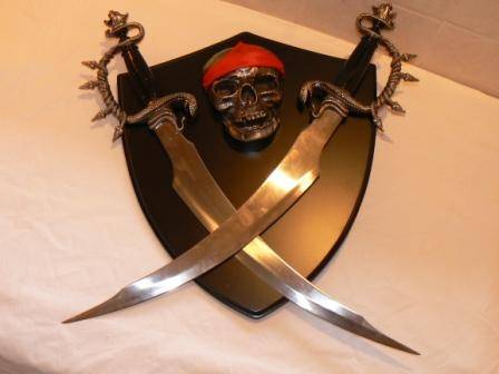 Pirate of the Serpents Swords ( Dagger with Wall Mount )