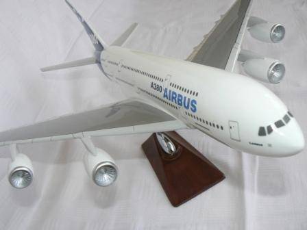 A380 Airbus (Large) Super Jumbo Aircraft Model (Limited Edition Airliner)