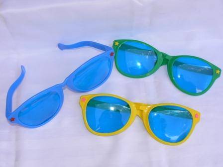 Sun Glasses EXTRA LARGE Party Sport Wear for Ruby, Soccer, Cricket 2010
