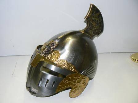 Chariot (GOLD) Dragon Knight Battle Helmet