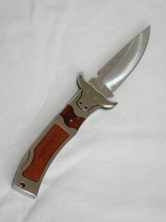 Columbia Silver Wolf Pocket Knife