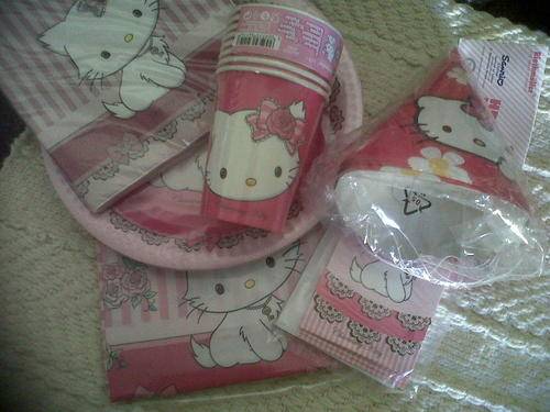 HELLO KITTY PARTYPACK SHIPPING R40