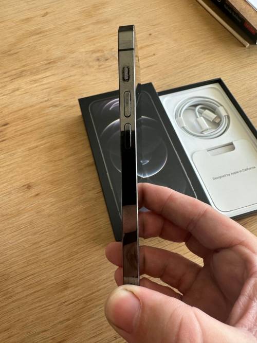 iPhone 12 Pro 256GB Graphite