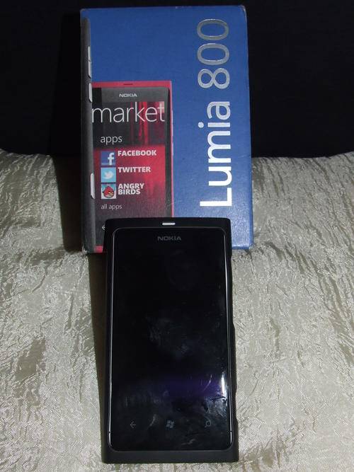 Nokia Lumia 800 Windows Phone.