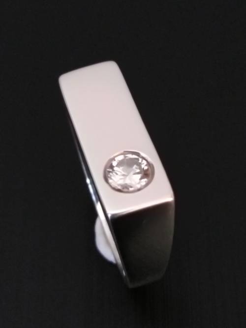 Genuine Solitaire 0,30ct Diamond 925 Sterling Silver Signet Ring. New. *EXCEPTIONAL VALUE FOR MONEY*