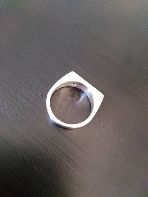 Genuine Solitaire 0,30ct Diamond 925 Sterling Silver Signet Ring. New. *EXCEPTIONAL VALUE FOR MONEY*