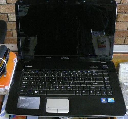 Dell Vostro 1015 Laptop