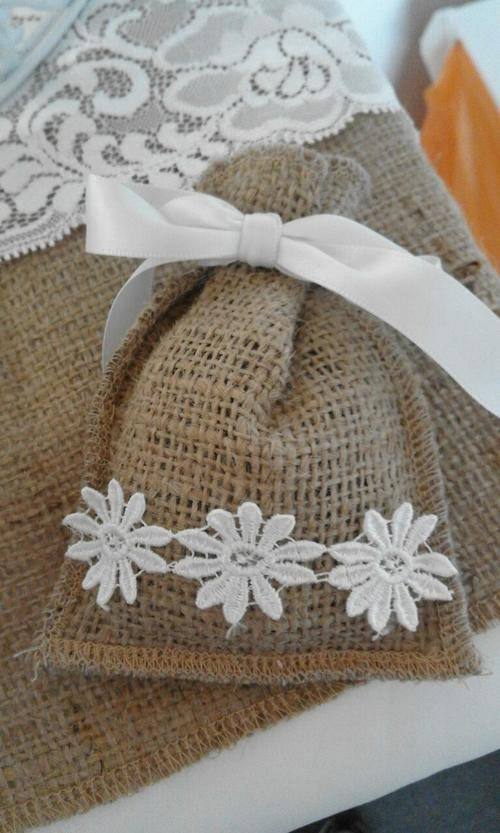 hessian favour baag