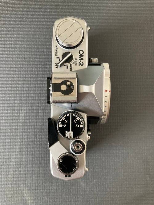 Olympus OM-2 film camera body for parts/repair
