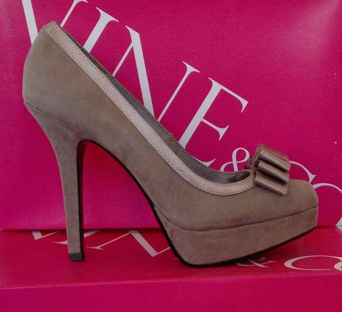 ***100% A U T H E N T I C ***  Nine & Co by Nine West Platform Size 4/6
