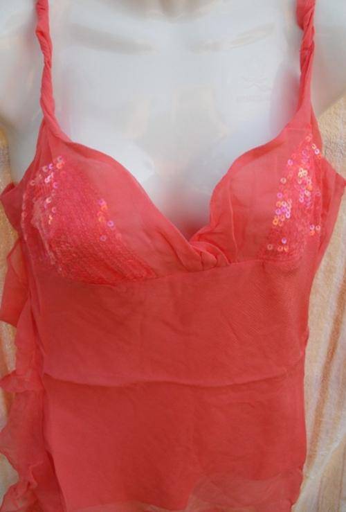 *100% A U T H E N T I C * Guess Top Beaded  Small/ Medium/Large Retails R549