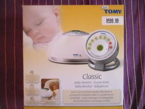 TOMY TA 100 Classic Baby Monitor 71027, LIKE NEW!!!