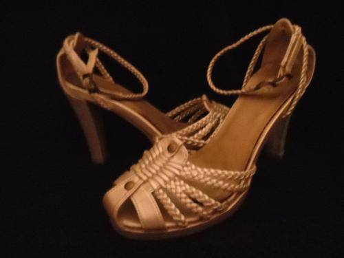 Golden Sandels with Heel, Size 3/36