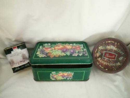 THREE VINTAGE TINS: PASCALL, ENGLISH BREAKFAST TEA & HINGED FRUIT DESIGN