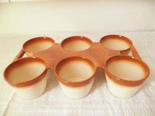 NOW REDUCED BY 50 %! EXTREMELY RARE VINTAGE ENAMELLED CAST IRON MUFFIN PAN, ALMOST NEW!