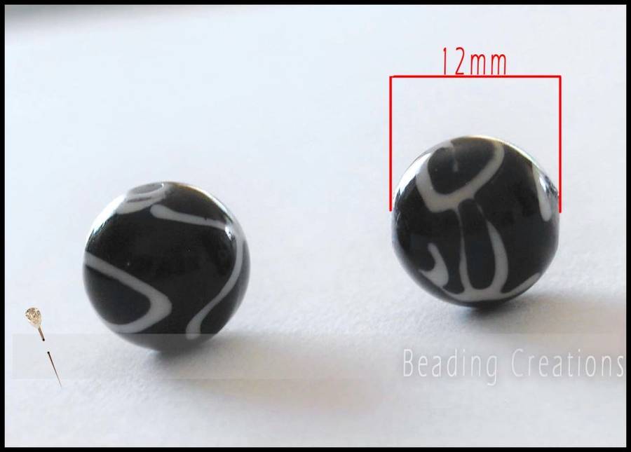 ACRYLIC - ROUND - BLACK AND WHITE - BEADS - 12mm