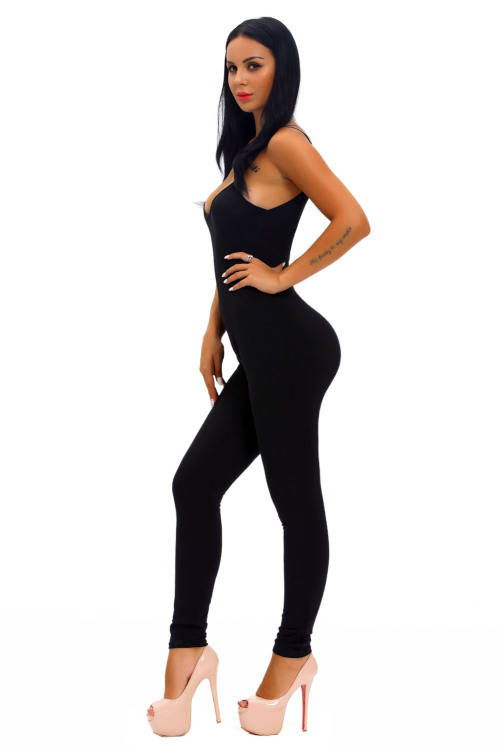 BLACK SPAGHETTI STRAPS SIMPLE STRETCH JUMPSUIT - S/M/L
