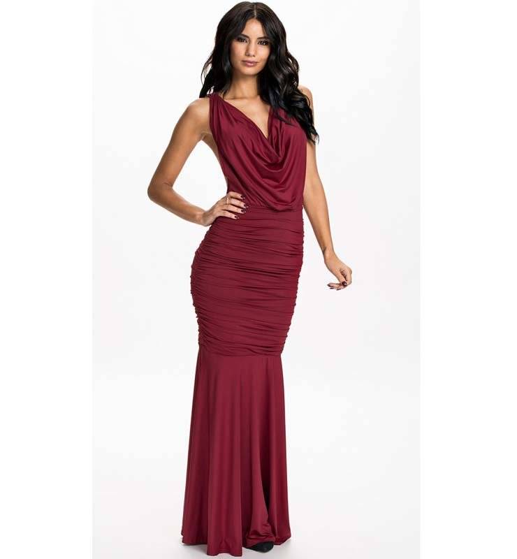 EVENING DRESS/EVENING DRESSES/WINE RED DRAPED CHAIN EVENING DRESS