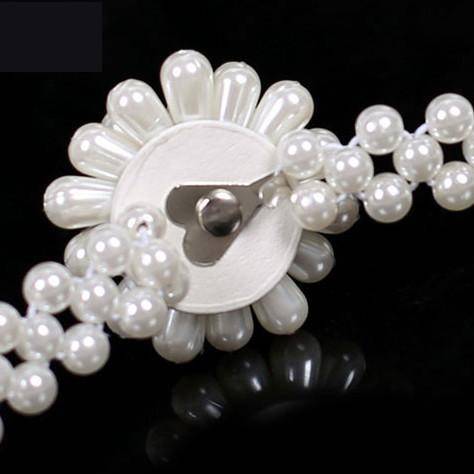 Chic White Pearl Flower Decor Belt