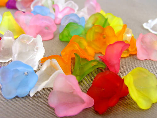 ACRYLIC ASSORTED FROSTED LUCITE FLOWER BEADS - 8 X 10mm