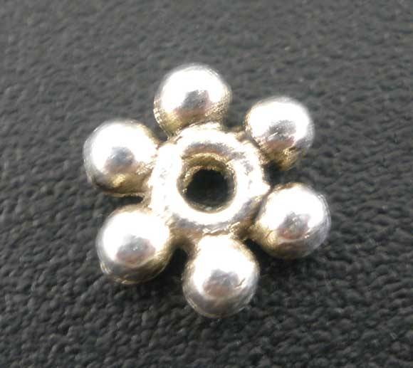 SPACERS - DAISY - SILVER TONE - 6mm - 10 PCS