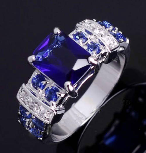 RING - BLUE SAPPHIRE & WHITE TOPAZ - 925 SILVER - STAMPED - 22.5 ct - SIZE 8