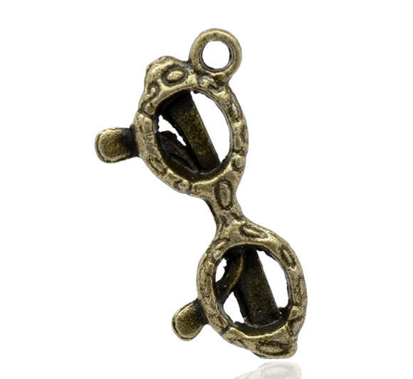 CHARMS - ANTIQUE BRONZE - SUNGLASSES - PENDANTS - 22x11mm
