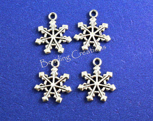 ANTIQUE SILVER - SNOWFLAKE - DOUBLE SIDED CHARMS - 20x17mm
