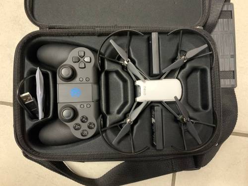 DJI Tello Drone + Remote Control + 2x Batteries + Case