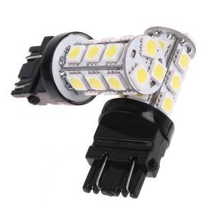 2 Pcs 3157 White 18 5050 SMD LED Car Brake Stop Lamp Light Bulb k469