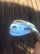 TAYLOR MADE 60 DEGREES WEDGE STEEL SHAFT - USED CONDITION - BID TO WIN !!!