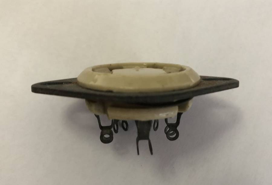 5 Pin Ceramic Valve Tubes Socket