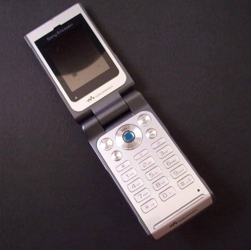 Sony Ericsson W380 - Used Bargain ... :)