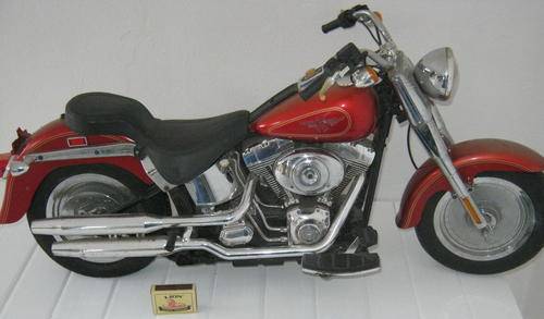 COLLECTABLE HARLEY DAVIDSON