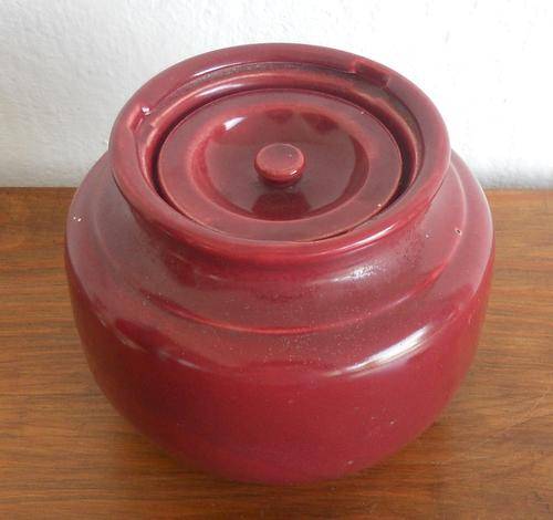 GLAZED POTTERY COOKIE JAR