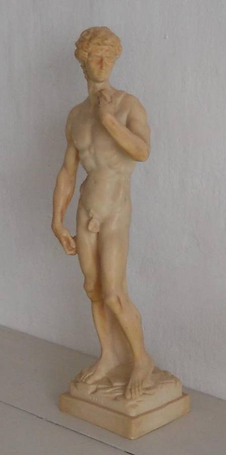 GREEK STATUE OF DAVID - damaged, nice for the garden