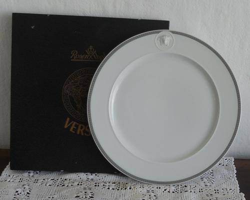 ROSENTHAL VERSACE SPECIAL EDITION LARGE PLATE - Wild Floralia & Medaillon d'Or
