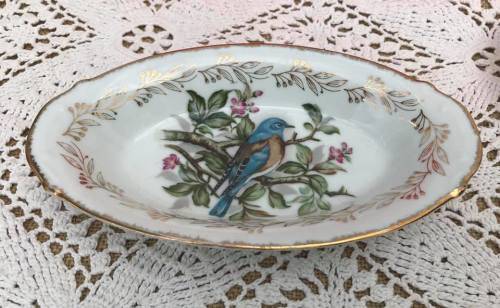 GILT RIMMED PORCELAIN DISH