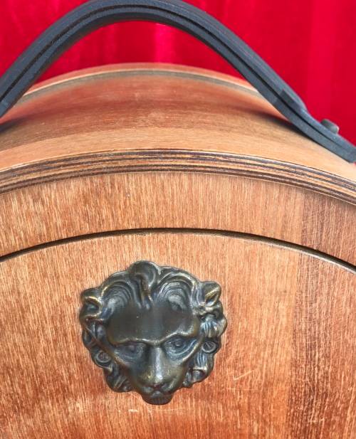 BENTWOOD MINI BAR BOX