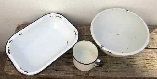 ENAMEL PIE DISH, MIXING BOWL and MUG