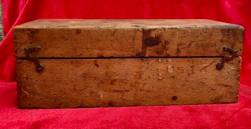 CASED BRASS APOTHECARY WEIGHTS